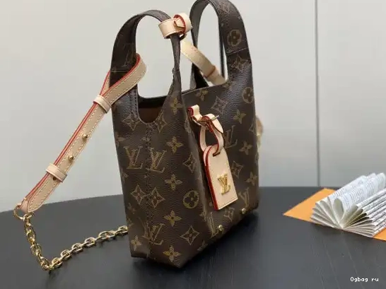 VUITTON Atlantis LOUIS BB 0501